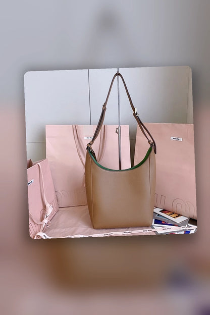 NB - MMU Bag - 588
