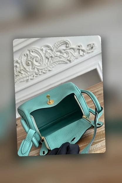 NB - HMS Bag - 1298