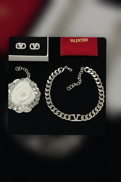 NB - VEL Jewelry - 671