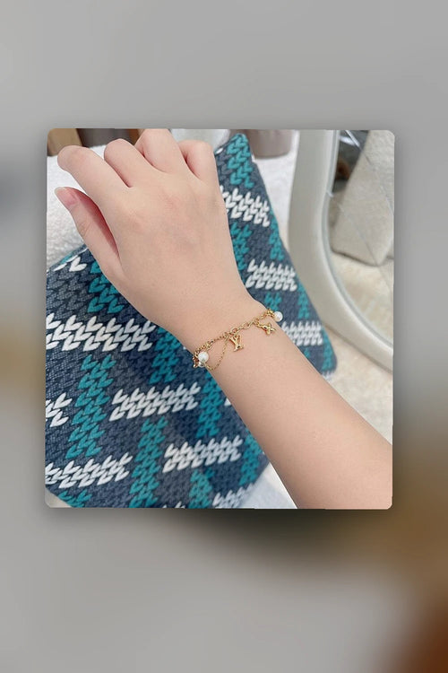 NB - LOV Jewelry - 201