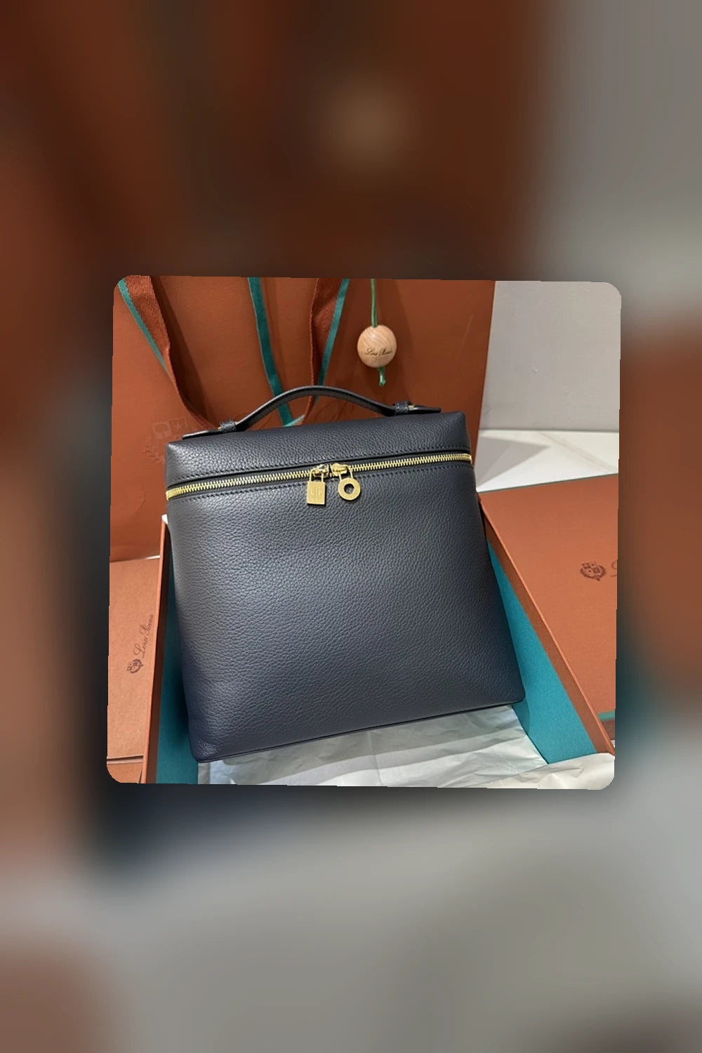 NB - DLVX Bag - 112