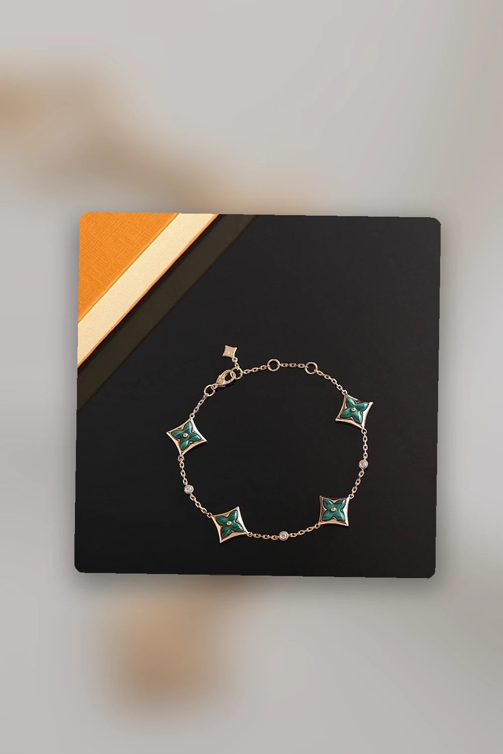 NB - LOV Jewelry - 684