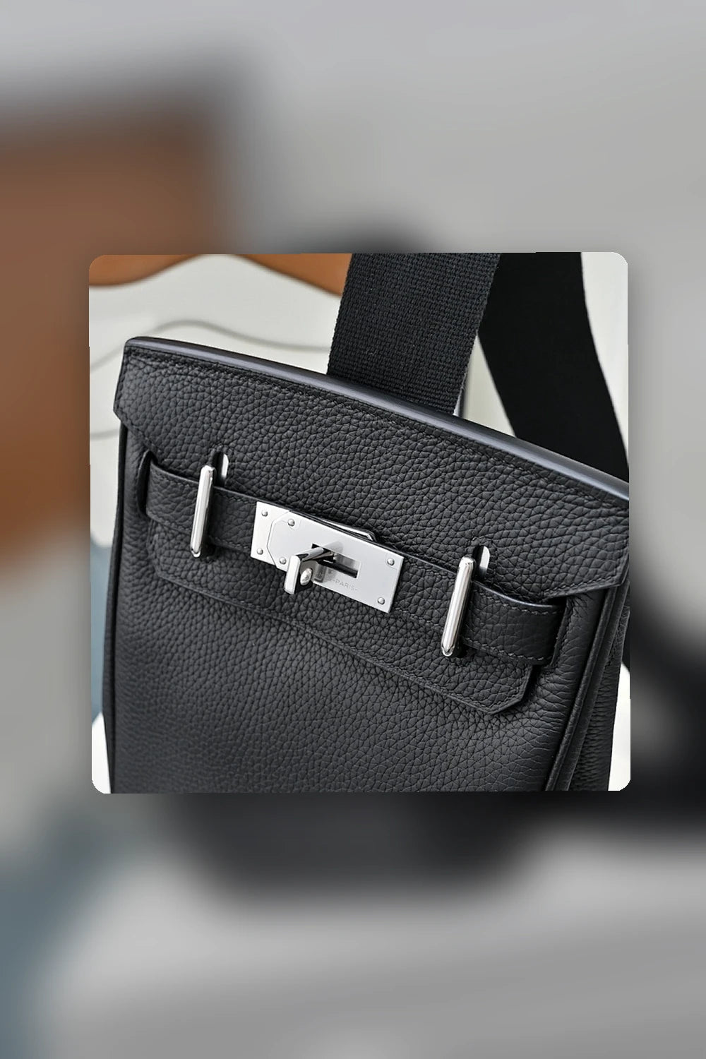 NB - HMS Bag - 1073