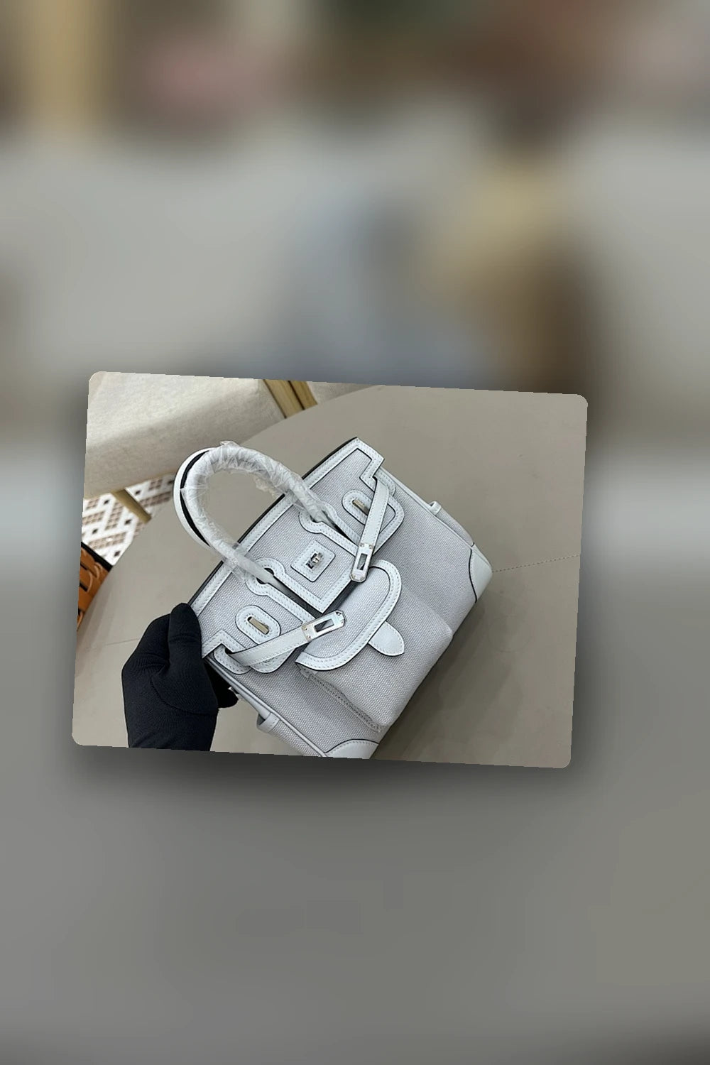 NB - HMS Bag - 1040