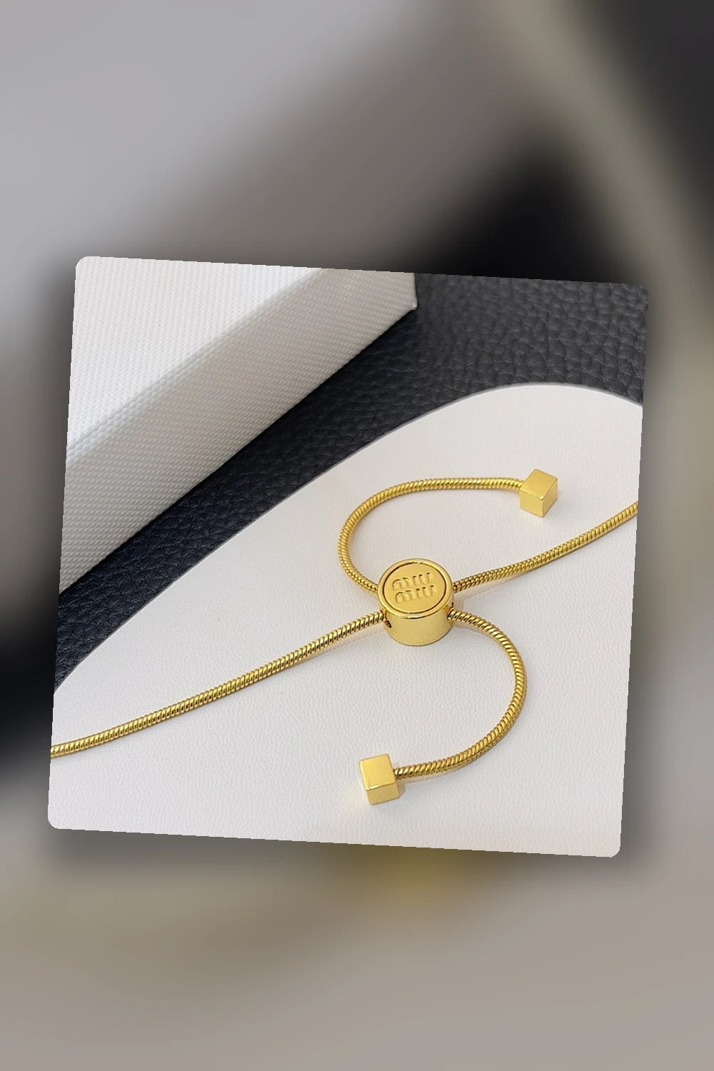 NB - MMU Jewelry - 209