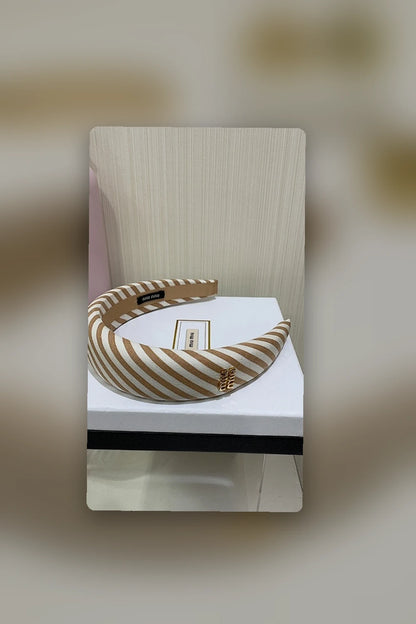 NB - MMU Jewelry - 407