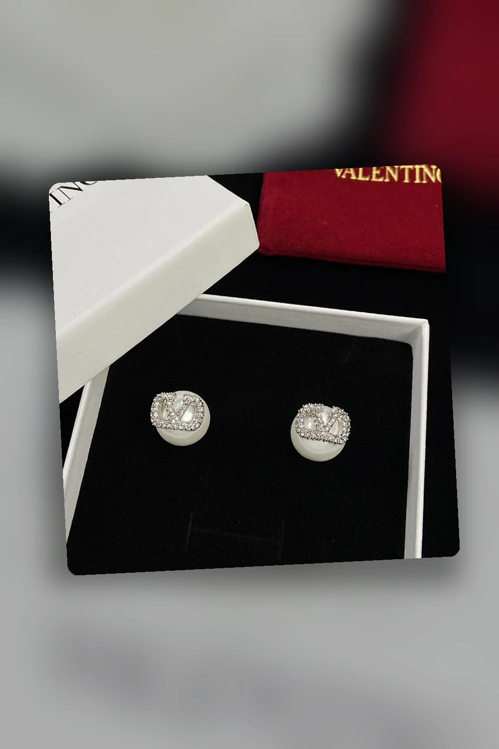 NB - VEL Jewelry - 664