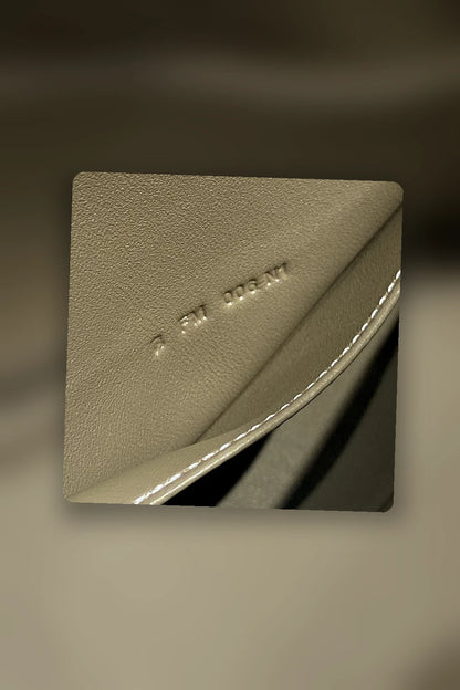 NB - HMS Bag - 1436