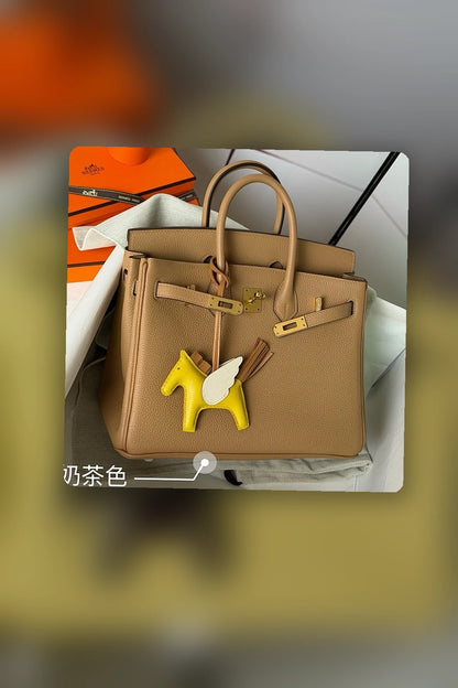 NB - HMS Bag - 1553