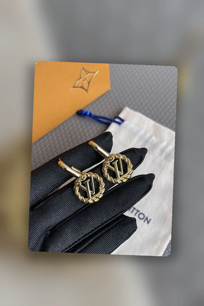 NB - LOV Jewelry - 679