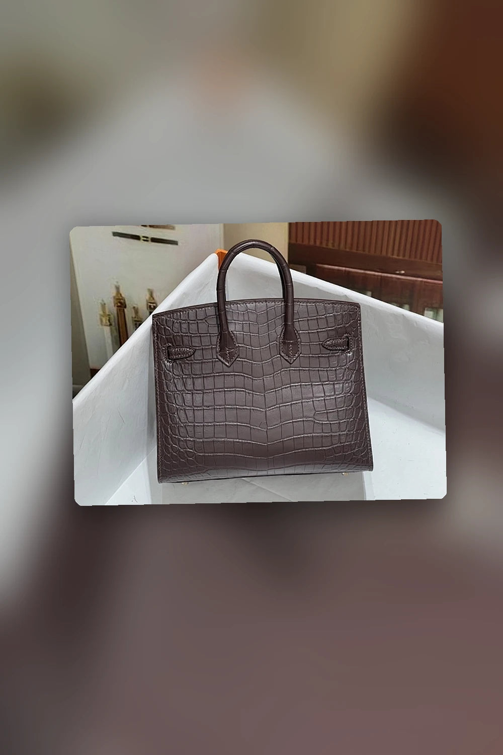 NB - HMS Bag - 683