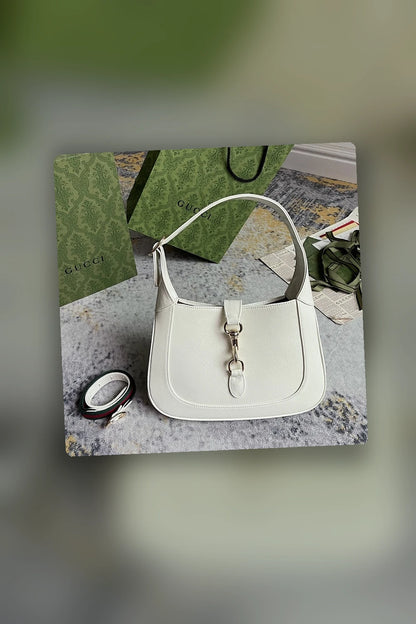 NB - GUKI Bag - 825