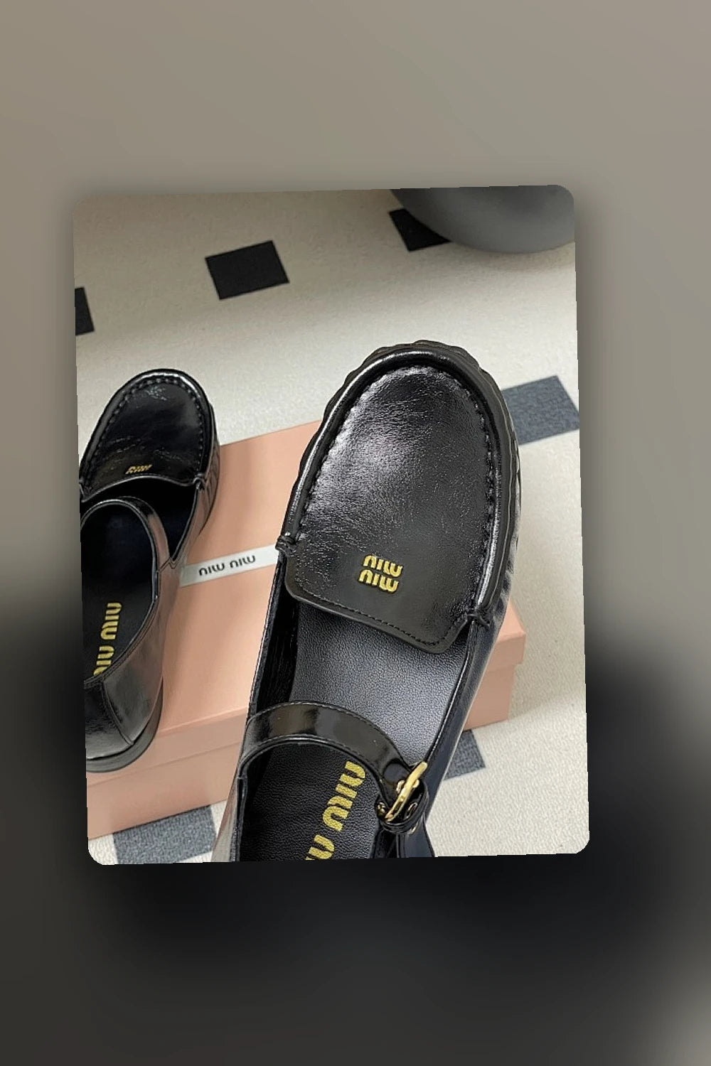 NB - MMU Women Shoes - 620