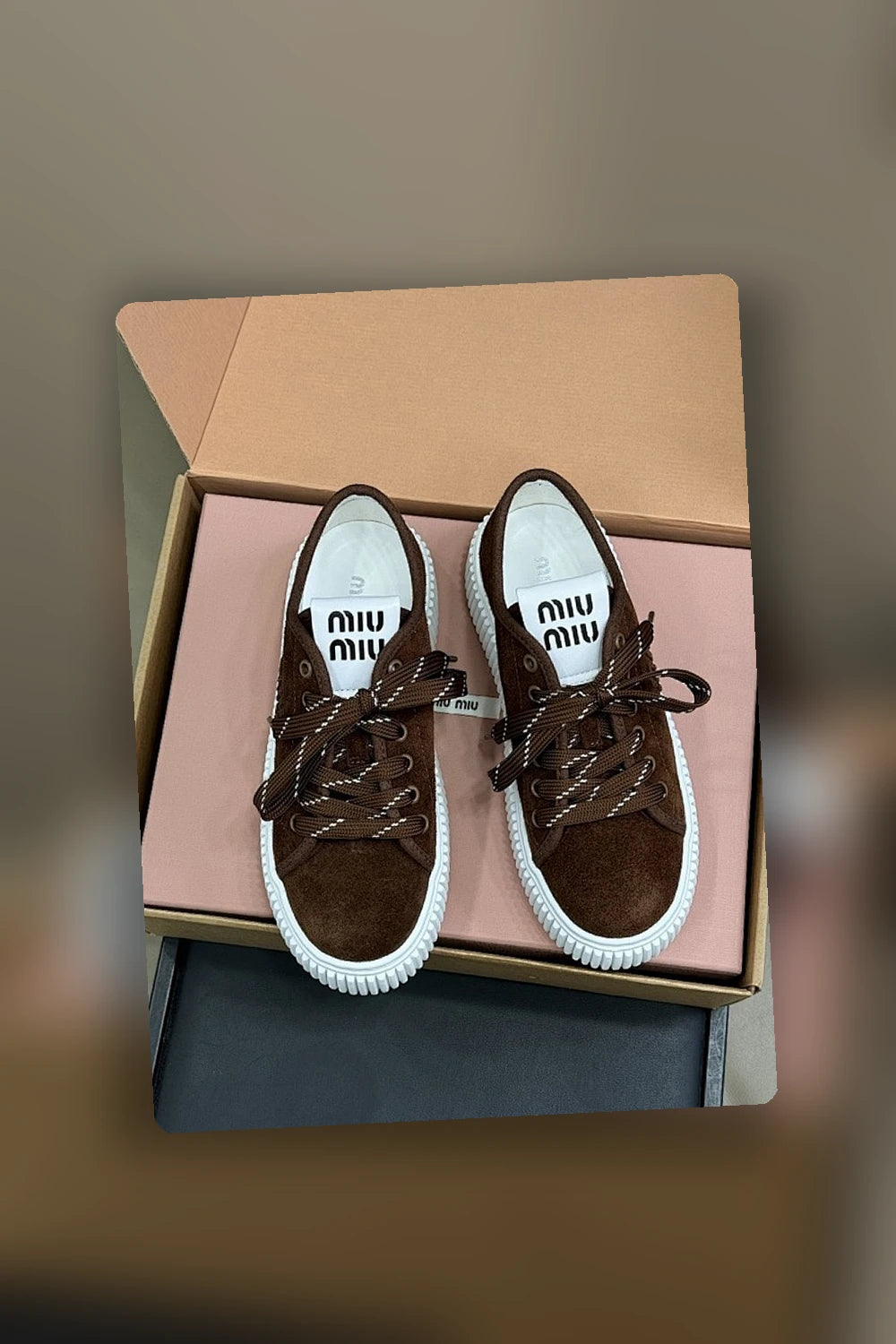 NB - MMU Women Shoes - 686