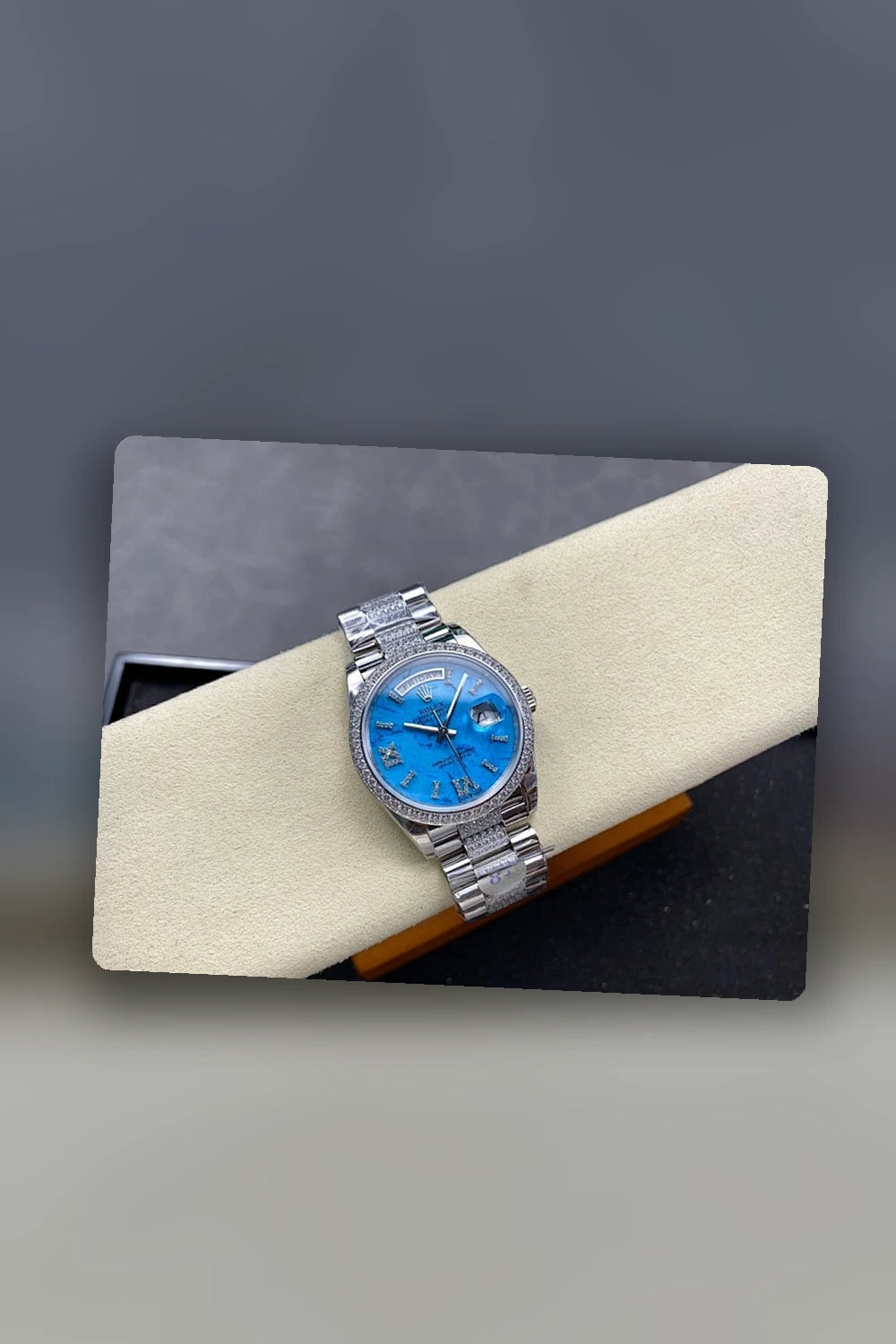 NB - Mix Watch - 057