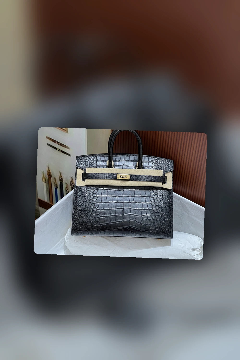 NB - HMS Bag - 681