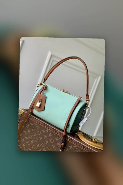 NB - LOV Bag - 1885
