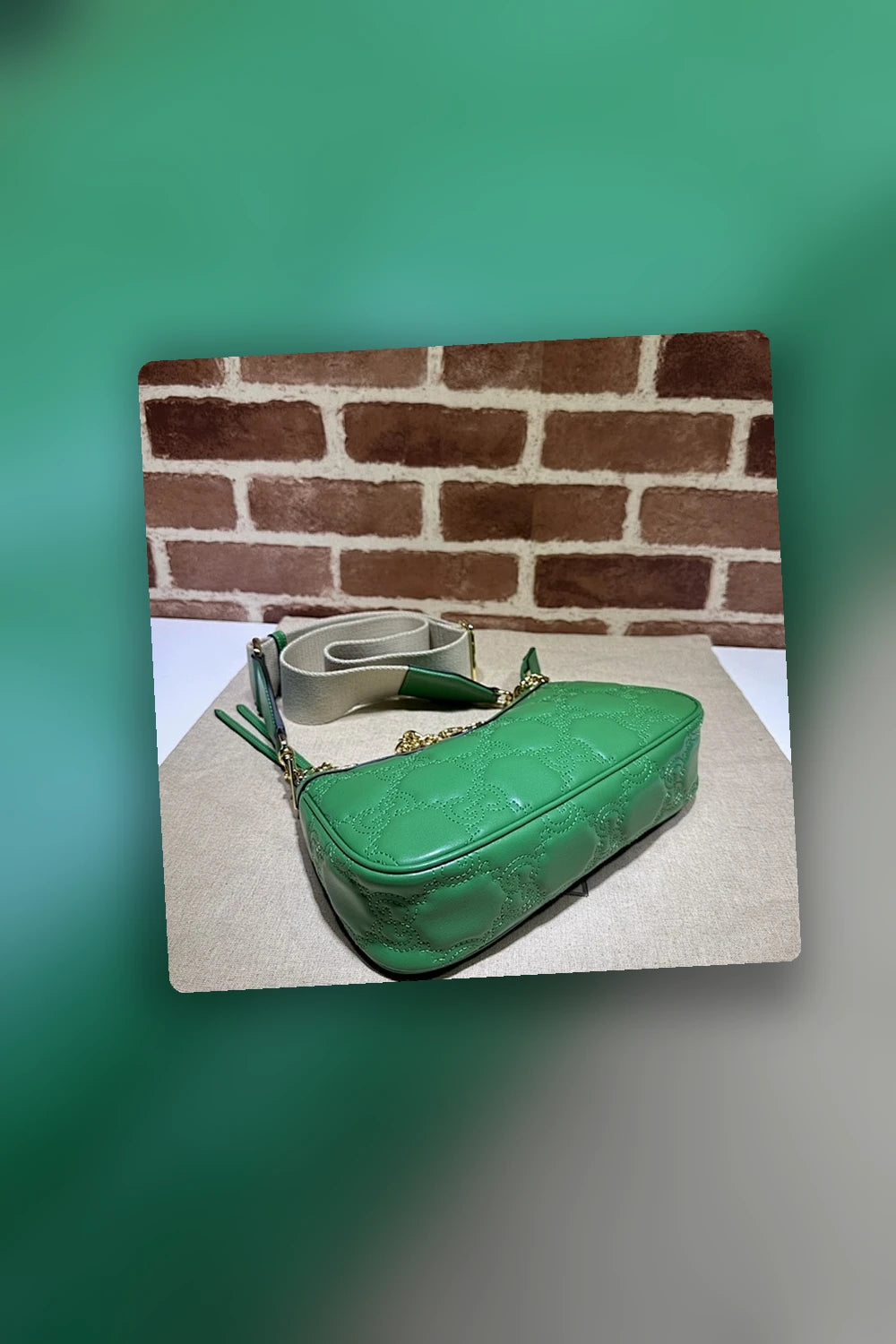 NB - GUKI Bag - 1012
