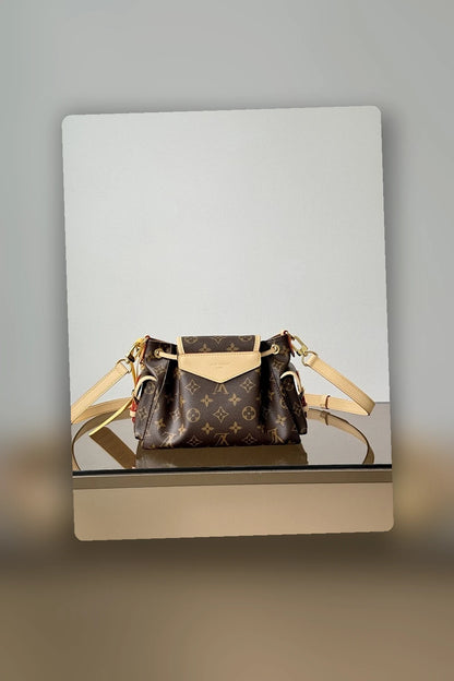 NB - LOV Bag - 1815