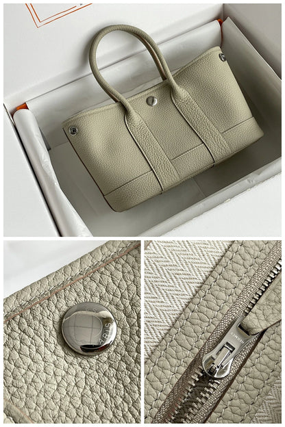 NB - HMS Bag - 048