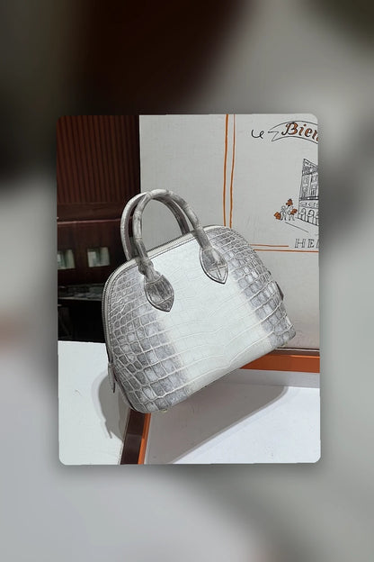 NB - HMS Bag - 1710