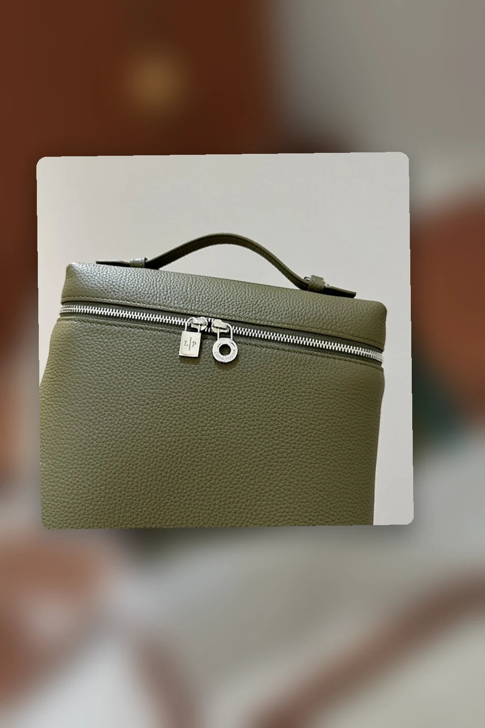 NB - DLVX Bag - 108