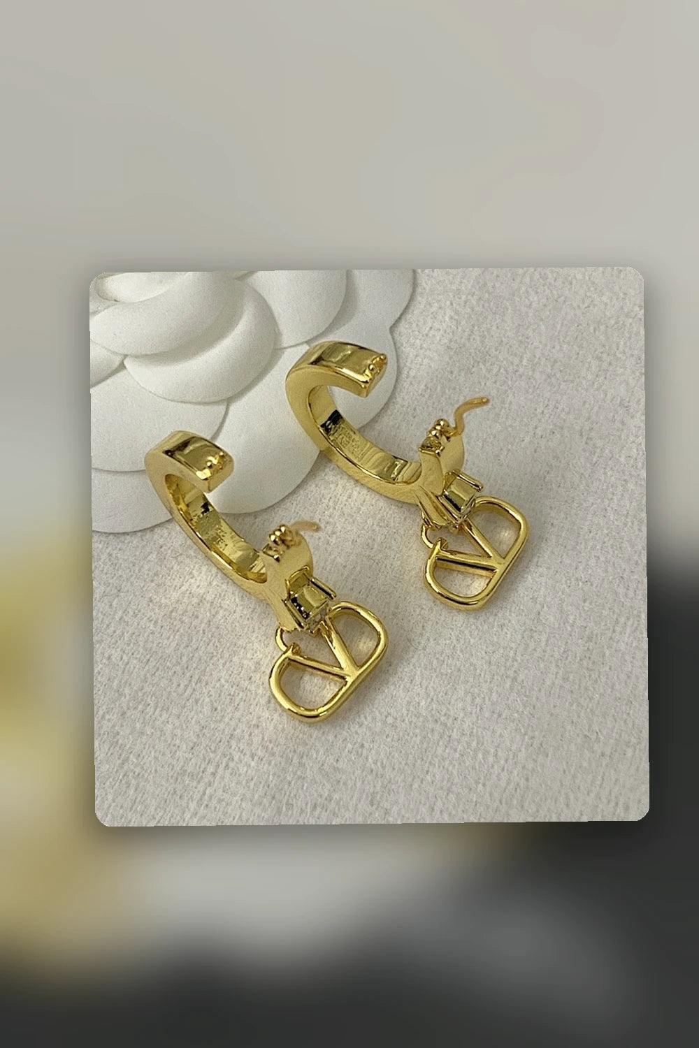 NB - VEL Jewelry - 112