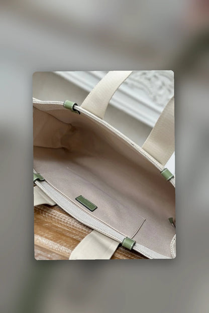NB - CLE Bag - 158