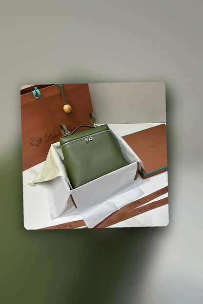 NB - DLVX Bag - 143