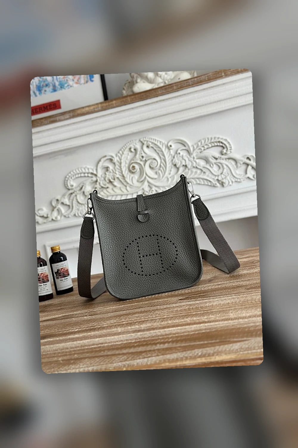 NB - HMS Bag - 1010