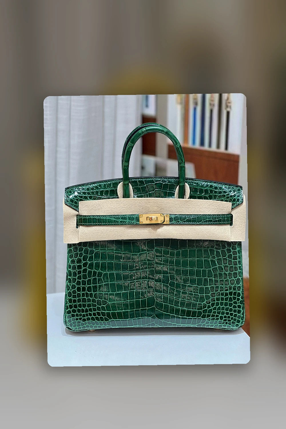 NB - HMS Bag - 635
