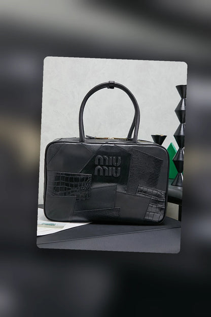 NB - MMU Bag - 067