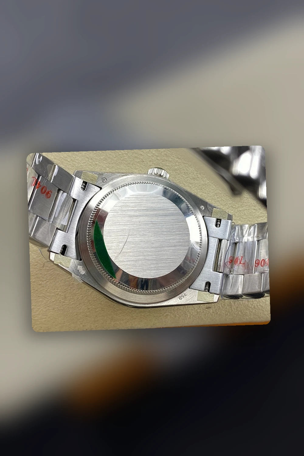 NB - Mix Watch - 078