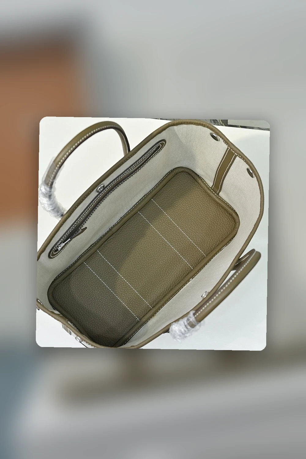 NB - HMS Bag - 1461