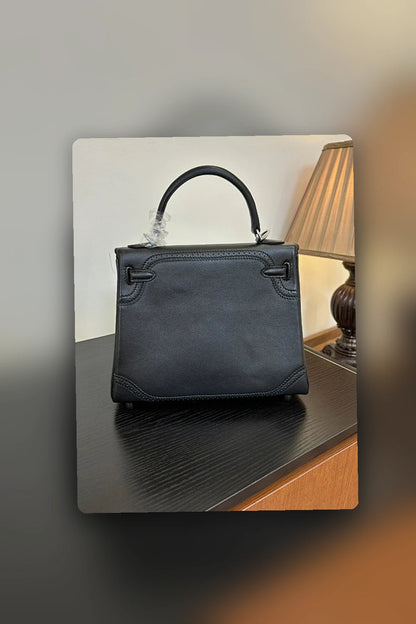NB - HMS Bag - 1290