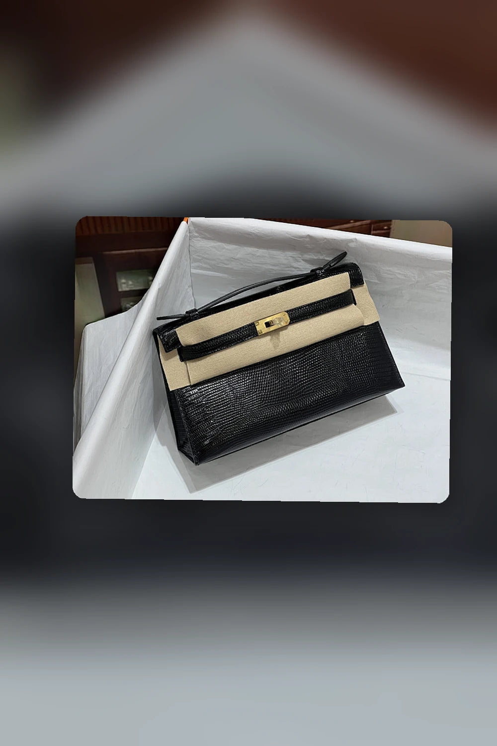 NB - HMS Bag - 652