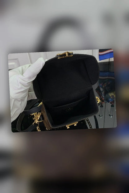 NB - LOV Bag - 1913