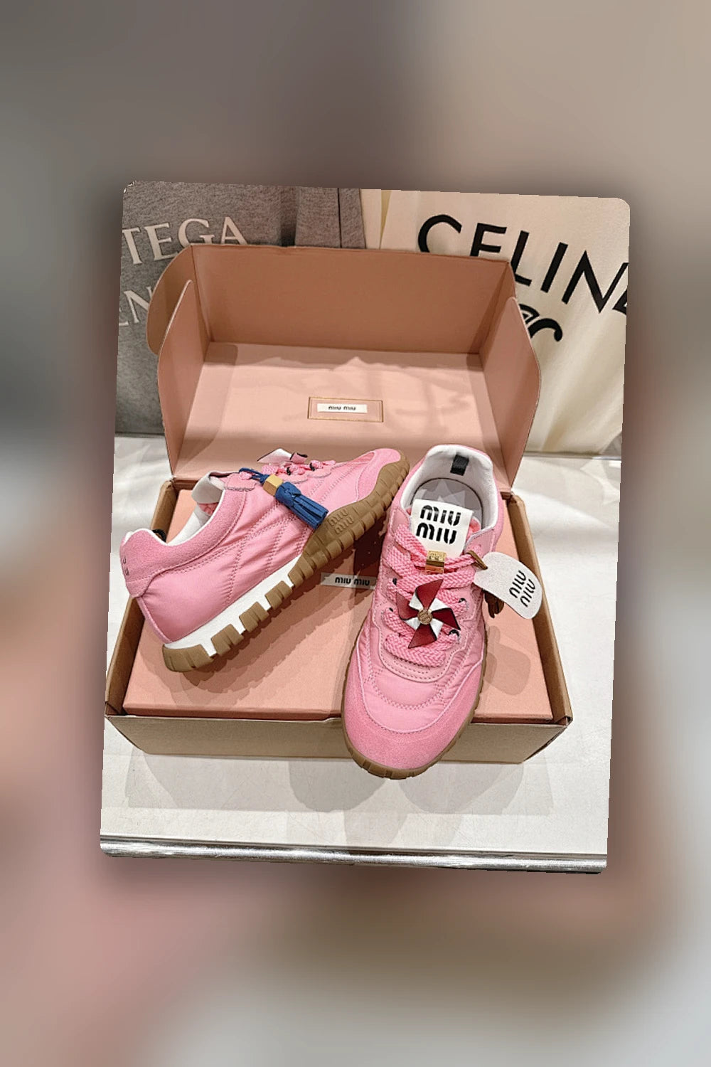 NB - MMU Women Shoes - 255
