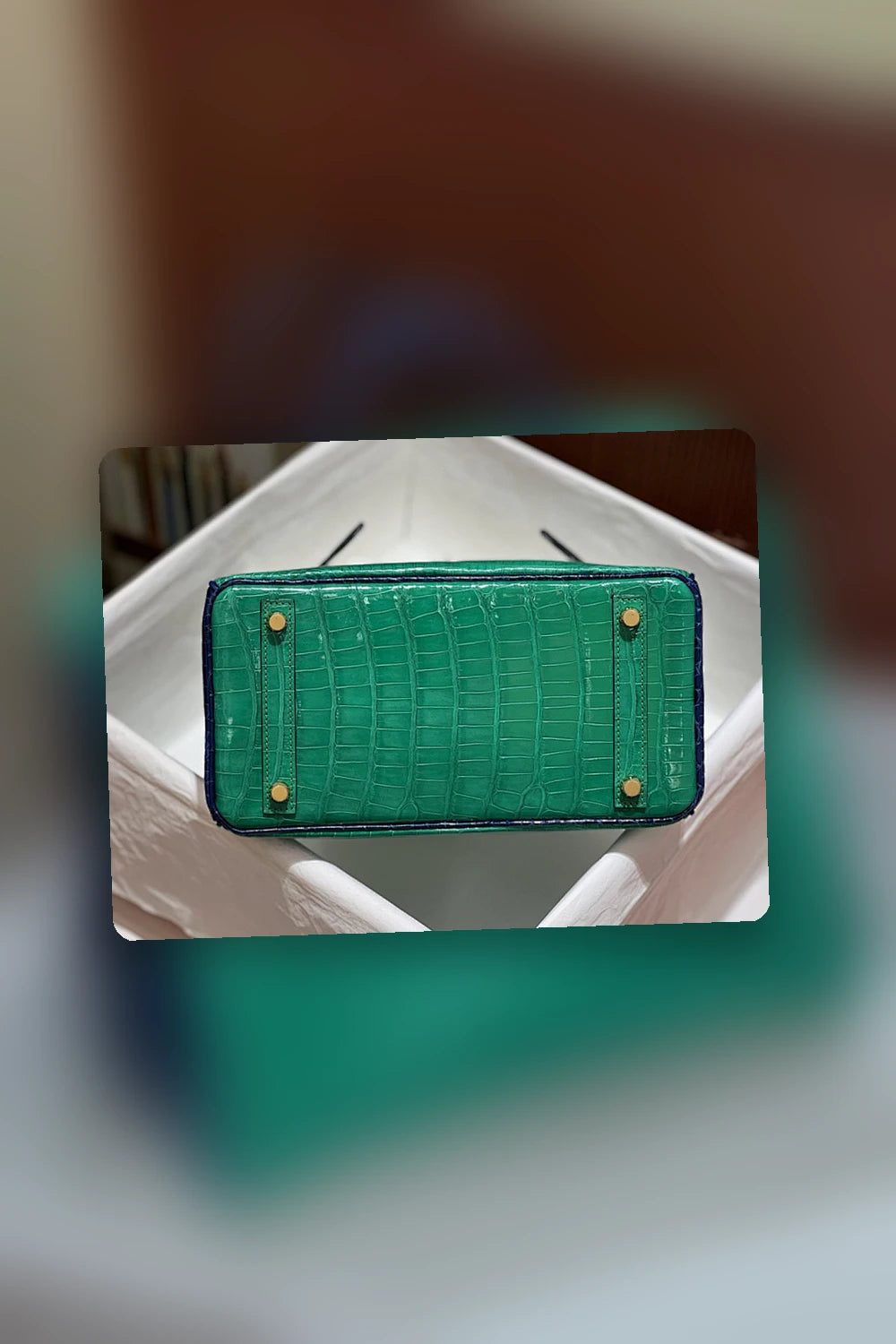 NB - HMS Bag - 930