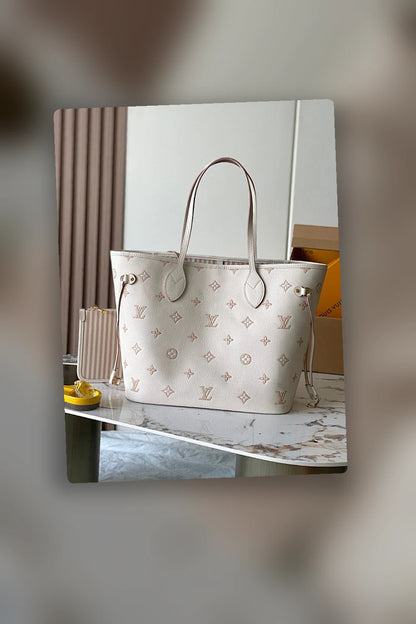 NB - LOV Bag - 1834