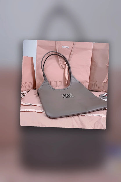 NB - MMU Bag - 697