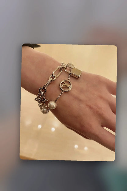 NB - LOV Jewelry - 545