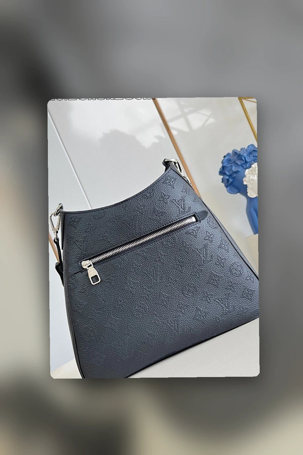 NB - LOV Bag - 1686