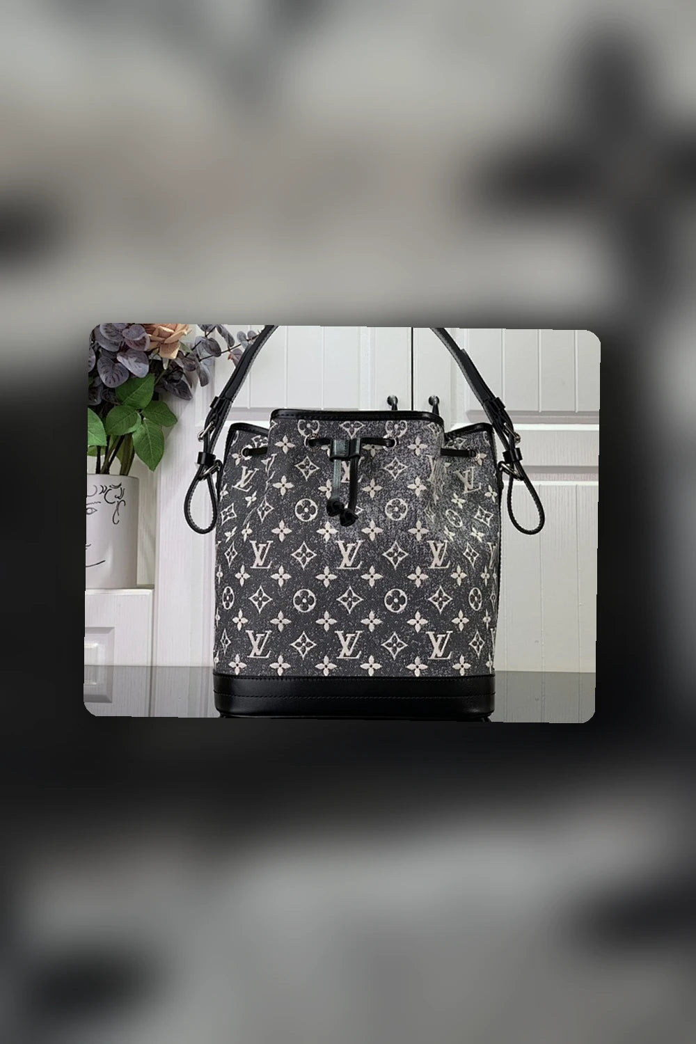 NB - LOV Bag - 1917