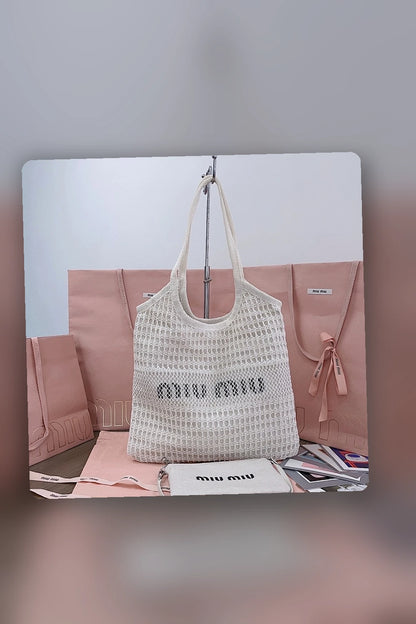 NB - MMU Bag - 555