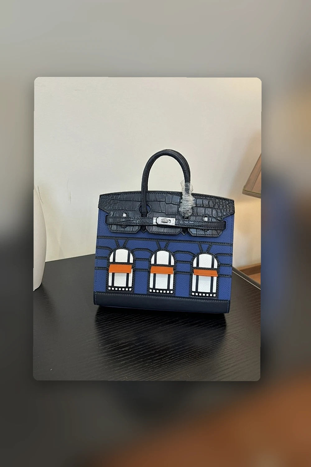 NB - HMS Bag - 981