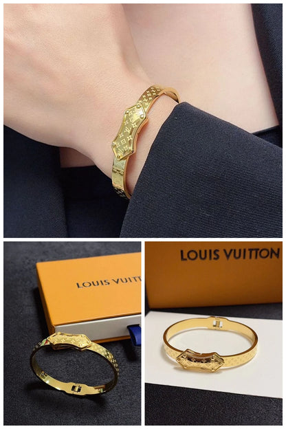 NB - LOV Jewelry - 261