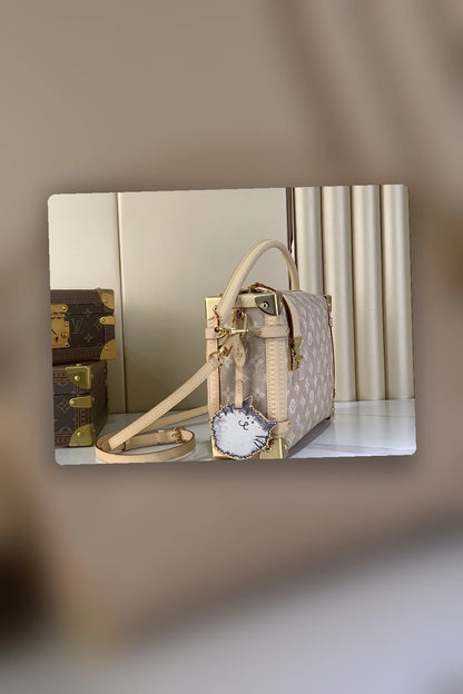 NB - LOV Bag - 1166