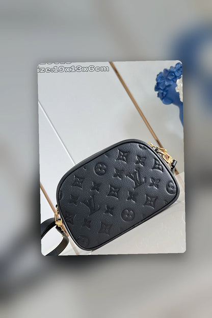NB - LOV Bag - 1618