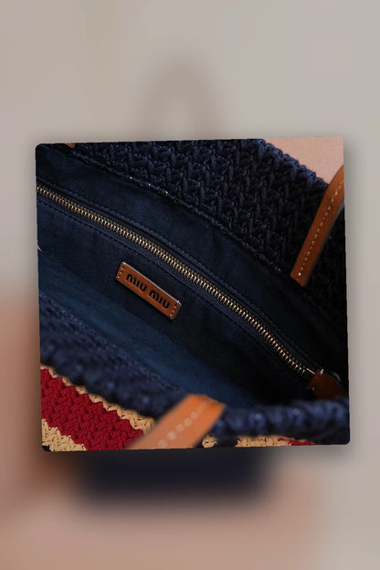 NB - MMU Bag - 012